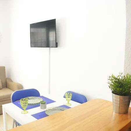 Pretty With Swimming Pool Lägenhet Torrevieja